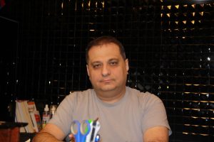 رسالت ما، تولید پاشنه با بهترین کیفیت  طبق استانداردهای جهانی و مشتری مداری است